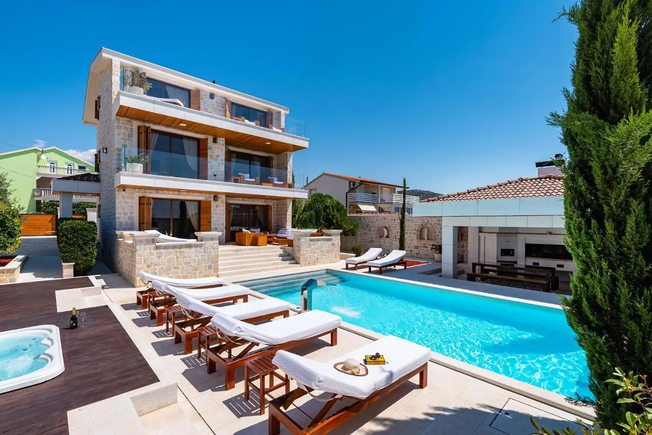 Villa Nena Kakma 0*,  Croazia